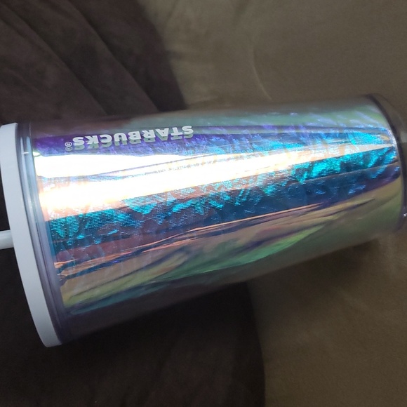Starbucks iridescent holiday cup - Picture 2 of 5